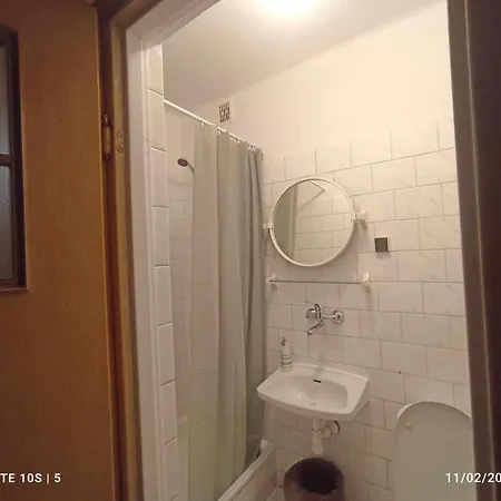 Hotel kapsułowy House Wola Przypkowska